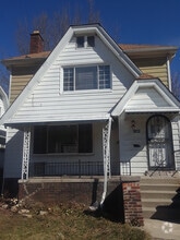 Building Photo - 3620 3 Mile Dr