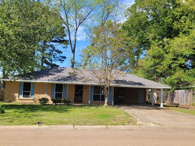 Foto del edificio - 254 Traceland Dr