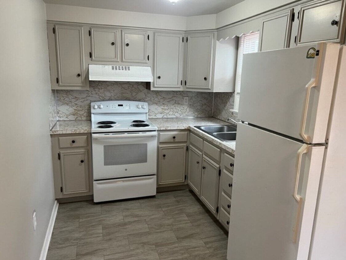 4216 Jonestown Road Apartment for Rent in Harrisburg, PA