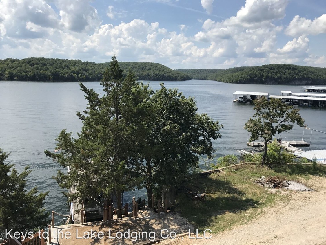 Foto principal - 214 Hanks Haven Dr