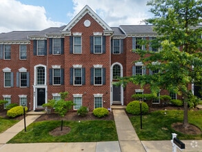 Building Photo - 423 Marshall Heights Dr