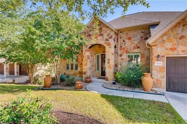Building Photo - 5605 Lipan Apache Bend