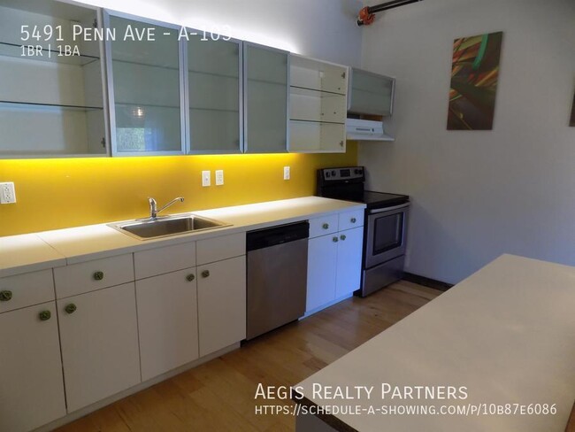 Building Photo - EAST LIBERTY MUST SEE INSIDE!!! (1 BED 1 B...
