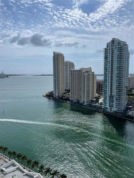 Photo - 300 S Biscayne Blvd Apartment