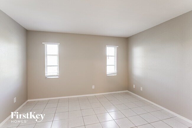 Foto del edificio - 3539 SW 5th St