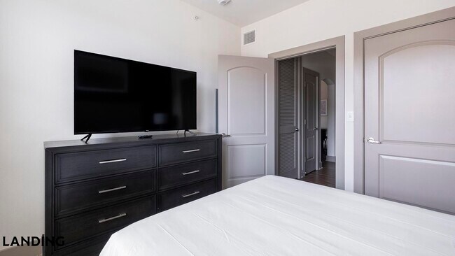 Foto del edificio - 21201 Emerald Mist Pkwy