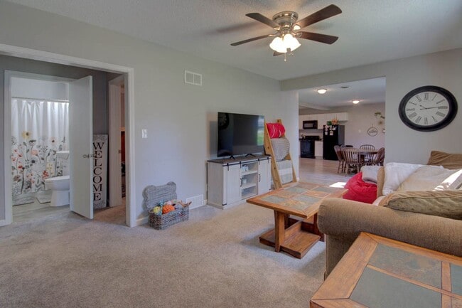 Foto del edificio - 3 bed home