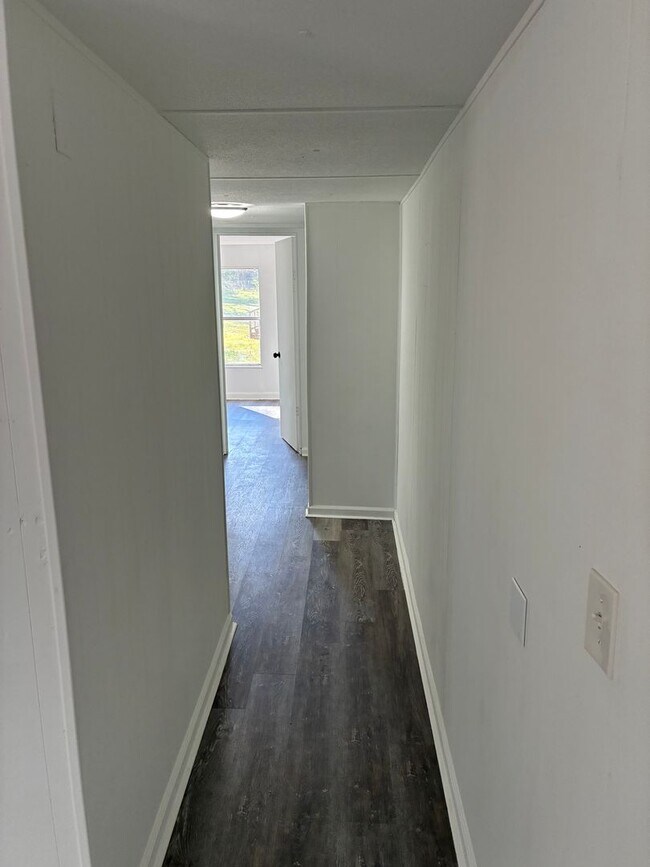 Building Photo - Newly remodeled home is located in Lancaster, SC 29720.