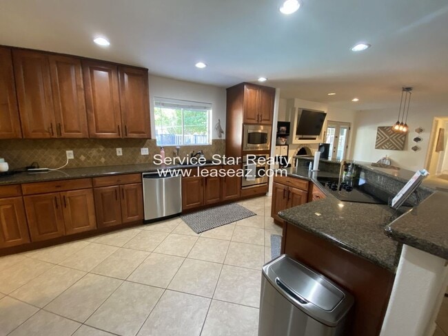 Building Photo - 56th 13817 N