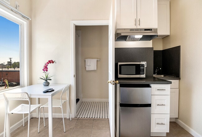 Building Photo - South Park Place Apartments