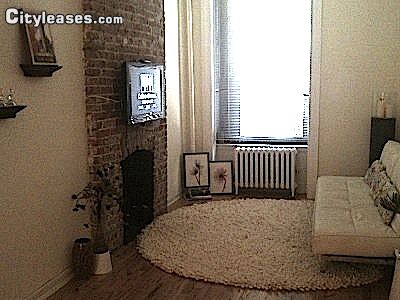 Primary Photo - 1 W 68th St