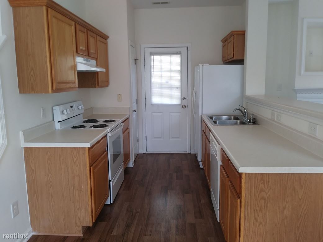 Building Photo - 3 br, 3 bath House - 5809 Forest Point Rd