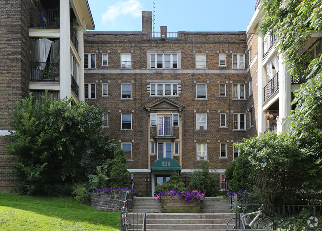 Photo du bâtiment - Mountainview Apartments