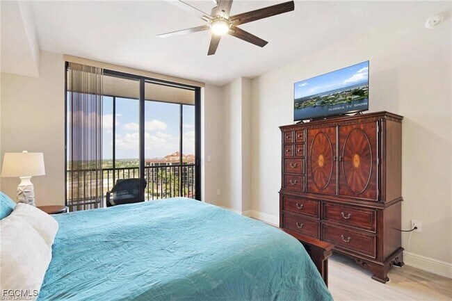 Foto del edificio - 5793 Cape Harbour Dr