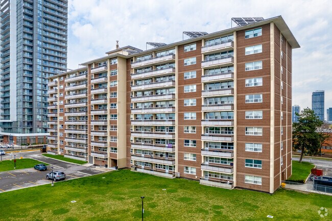 Photo du bâtiment - Cedar Grove