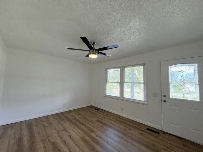 Building Photo - Fully Remodeled Brick Home W/ BIg Yard