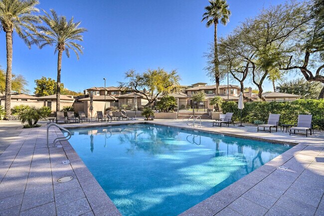 Foto del edificio - 15240 N Clubgate Dr