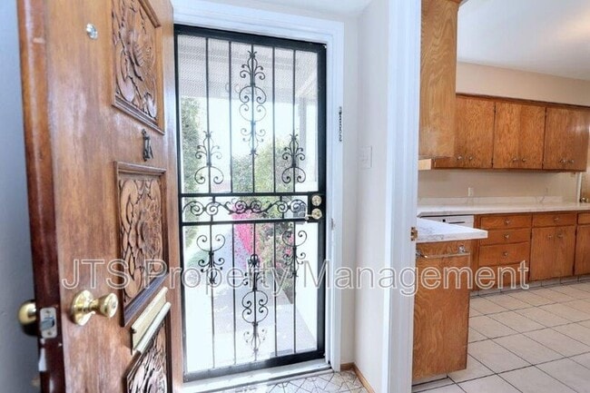 Foto del edificio - 1200 Gary Way