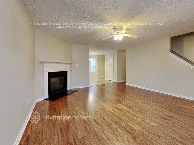 Building Photo - 324 Springbottom Ct SE