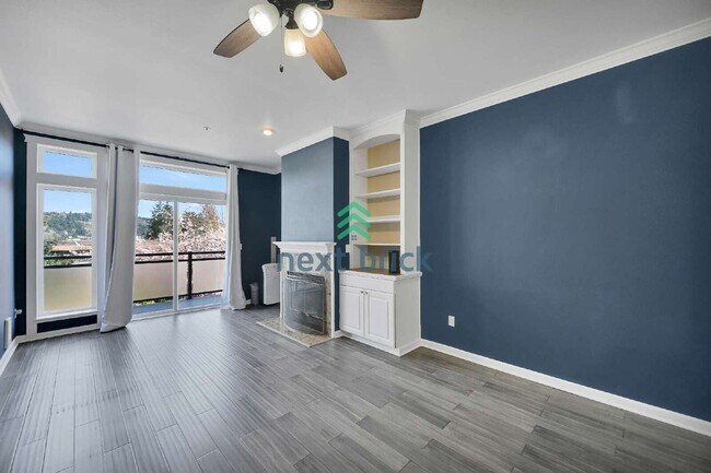 Foto del edificio - 3 BED & 3 BATH CONDO FOR RENT