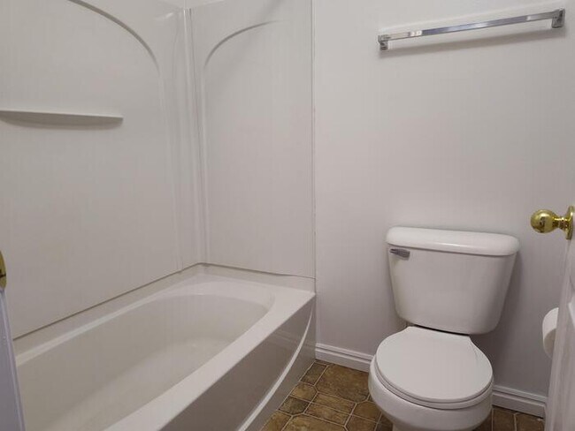 Building Photo - 3143 S Matisse Ln #D8