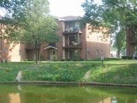 Primary Photo - 15744 S Lake Dr