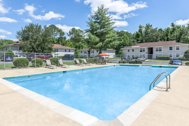 Building Photo - Valley Bend Apartments