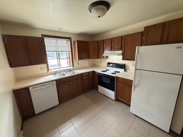 Foto principal - Pinebrook Corner Apartments