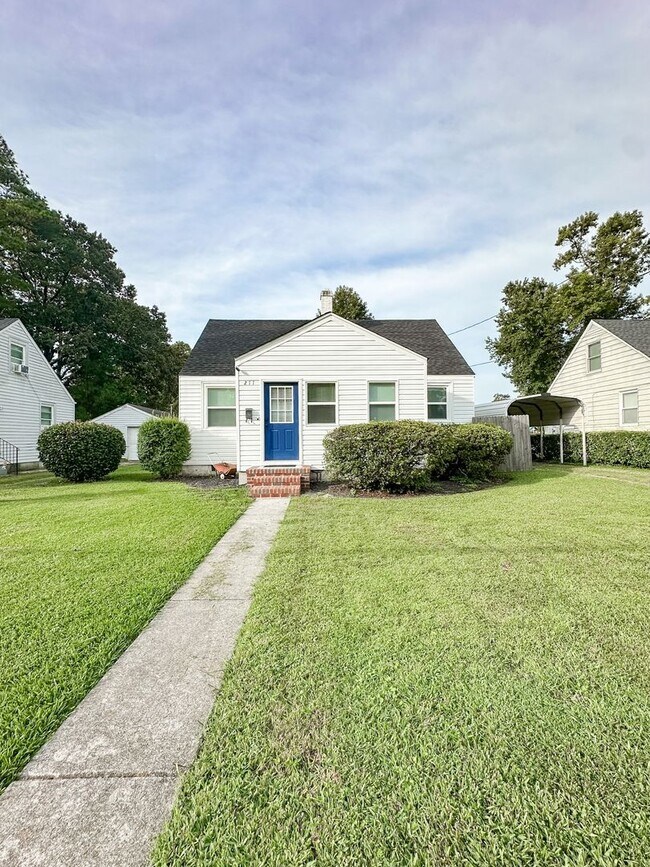 Foto del edificio - Remodeled 2 bed / 1 bath home