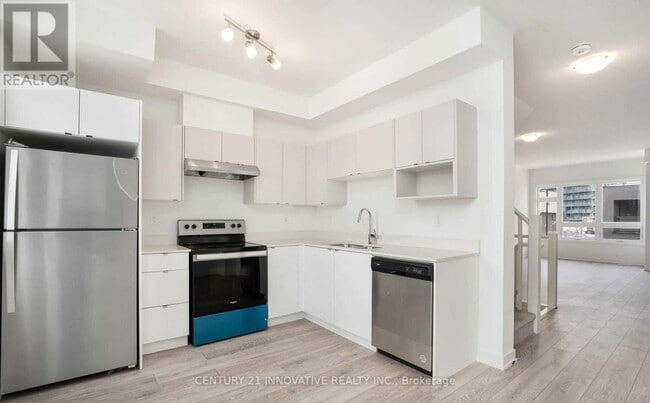 Building Photo - 3079 Cherry Blossom Cmn