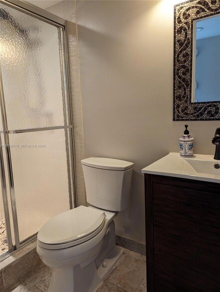 Foto del edificio - 3446 Oak Dr