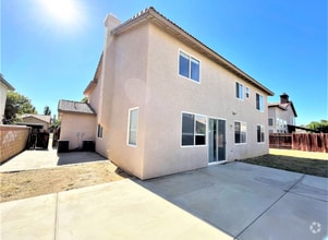 Building Photo - 42516 Coronet Ct