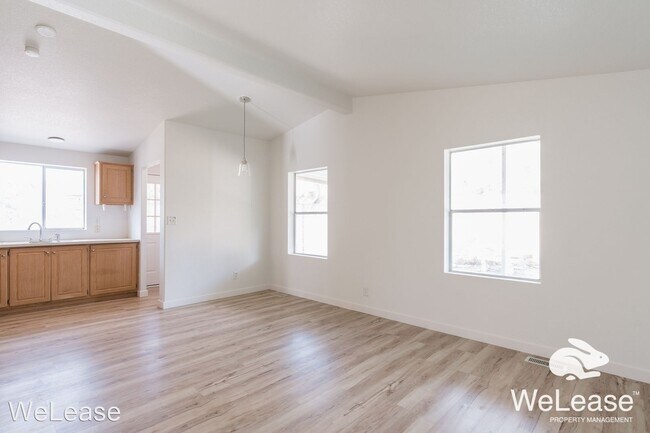 Building Photo - 2 br, 1 bath House - 13046 Wildcat Canyon Rd.