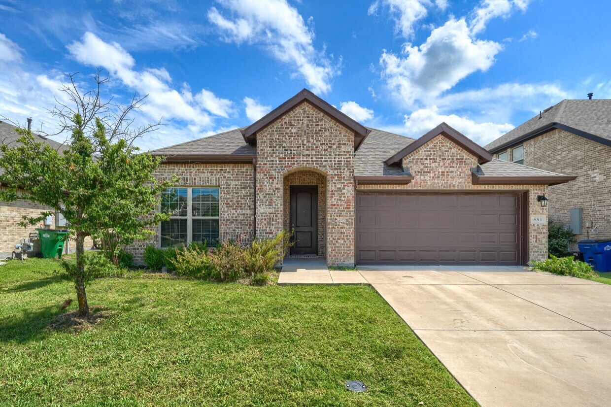Foto principal - 580 Bradley Dr