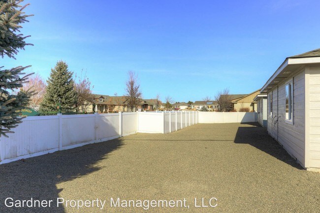 Foto del edificio - 428-440 W Locust Ln