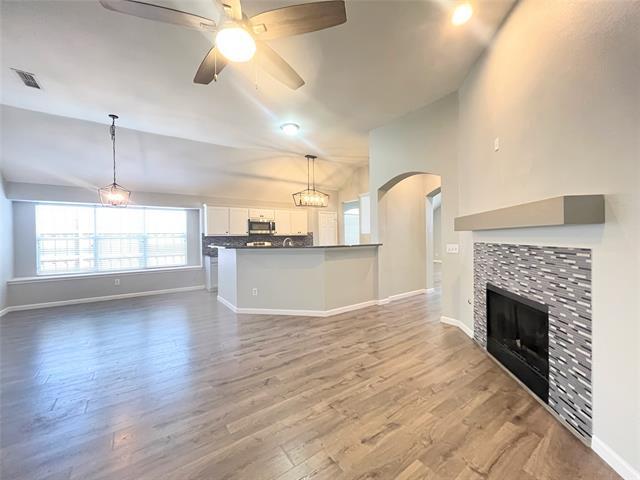 Foto del edificio - 5409 Highlands Dr