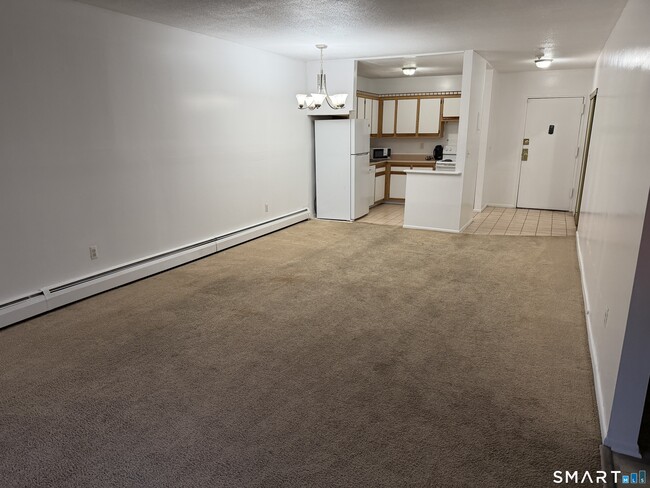 Building Photo - 155 Bull Hill Ln