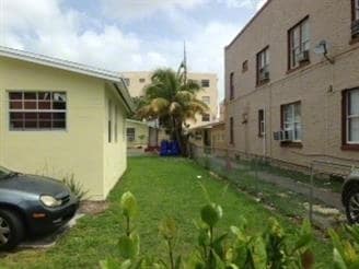  - 1629 SW 2nd St