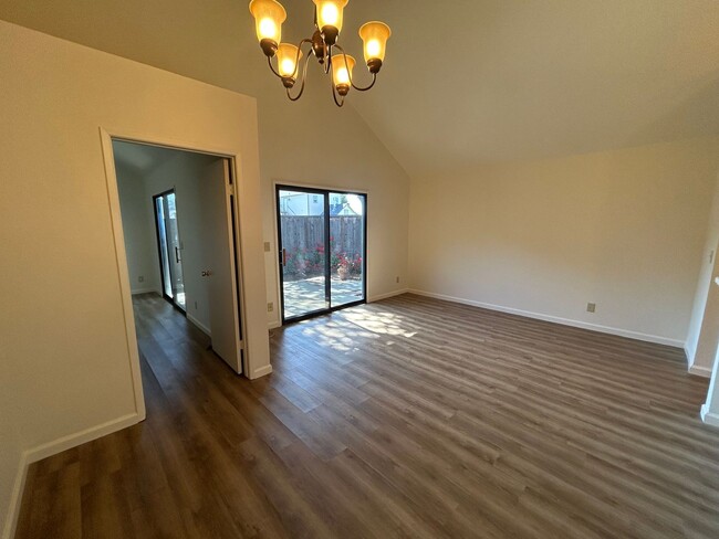Foto del edificio - Adorable 1 Bedroom Home in 55+ Cottage Gre...