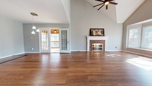 Foto del edificio - 4509 Latrobe Ct