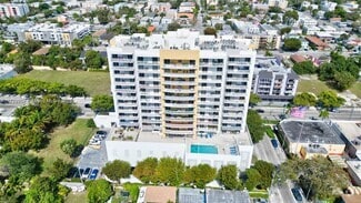 Building Photo - 900 SW 8th St