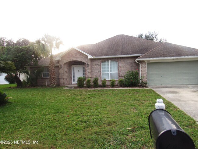 Foto del edificio - 2106 Forest Gate Dr E