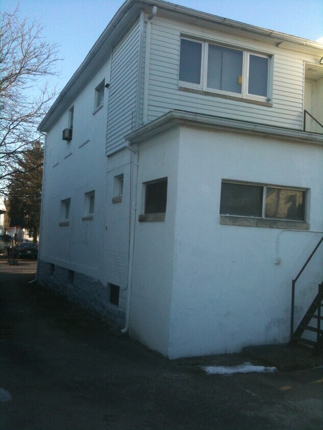 147 Lawrence St Unit 2, WilkesBarre, PA 18702 147 Lawrence St Wilkes