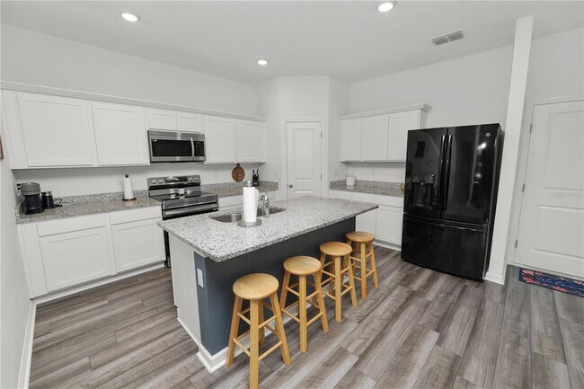 Foto del edificio - 11530 Adam Lee Wy
