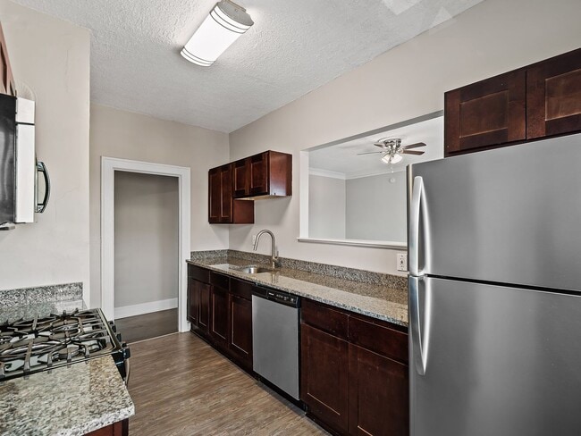 Interior Photo - Maycourt Apartments