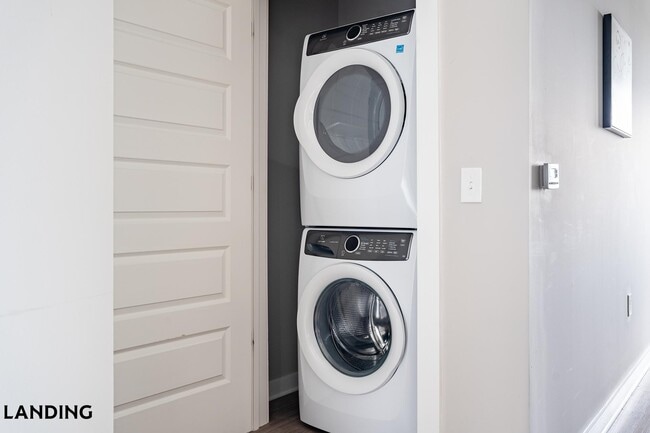 Building Photo - 301 Passage Way