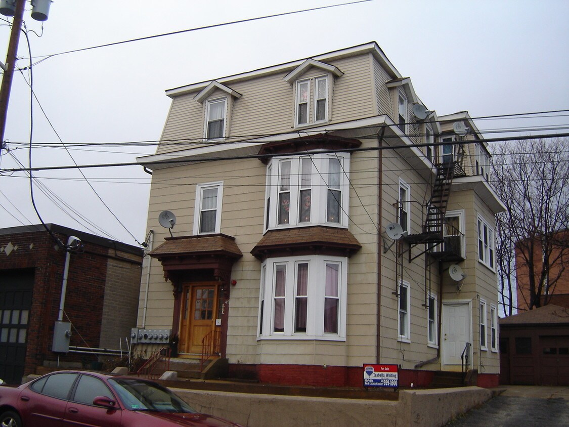 Primary Photo - 47 Montgomery St