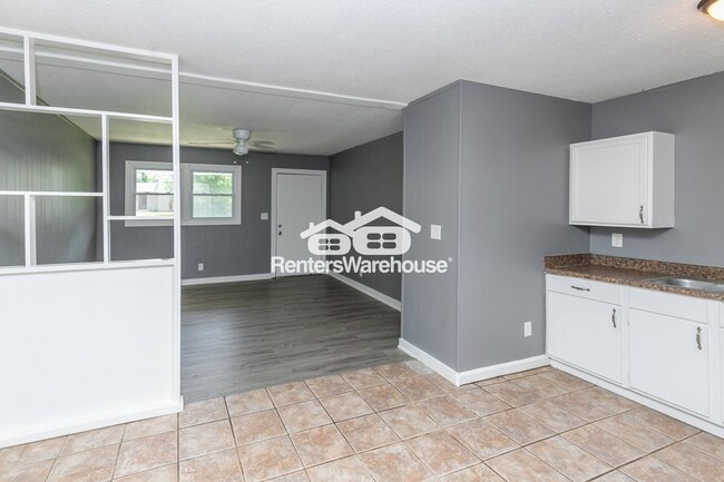 Building Photo - 7800 E 51st St