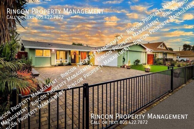 Building Photo - Gorgeous Remodeled Home in Oxnard Estates ...