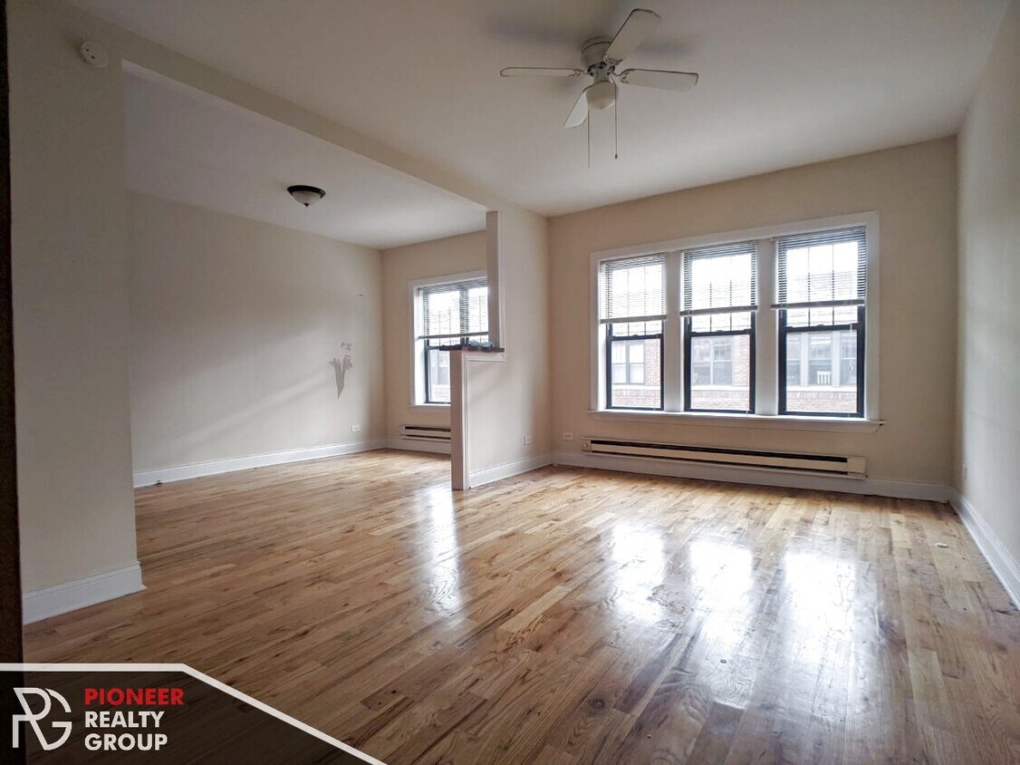 Foto principal - 630 W Cornelia Ave